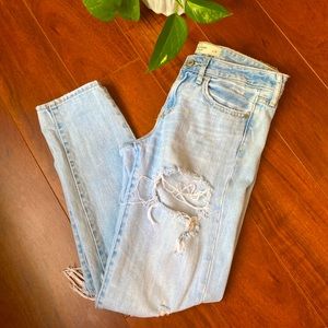 A&F - Distressed Boyfriend Jeans